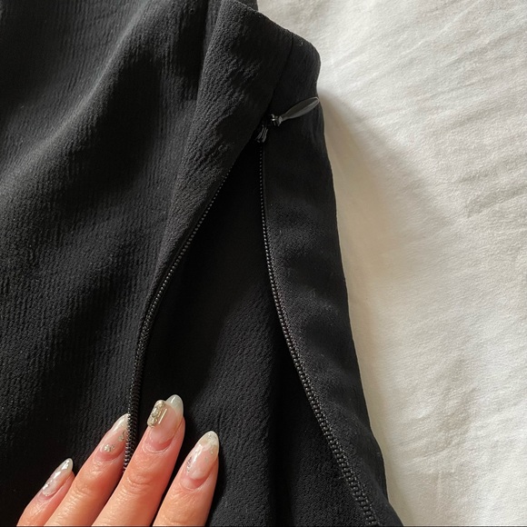 Aritzia Wilfred Dauphine Top - Picture 4 of 5